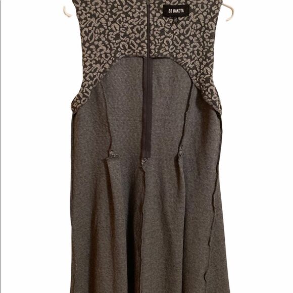 Jack by BB Dakota Gray Leopard Print Dress sleeveless size 1X - Picture 9 of 9